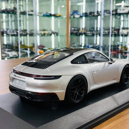Minichamps Porsche 911 Carrera 4 GTS Silver 1:18 Diecast Model - premium collector scale model