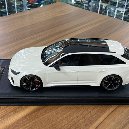 Motorhelix Audi RS6 Avant White 1:18 Resin Model Limited 99 - showroom-quality model replica