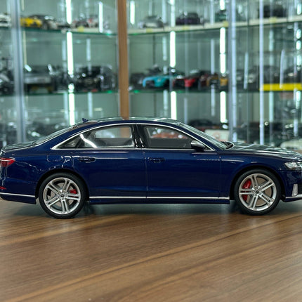 GT Spirit 1:18 Resin Audi S8 2020 Navarra Blue Limited Edition - collectible scale model car