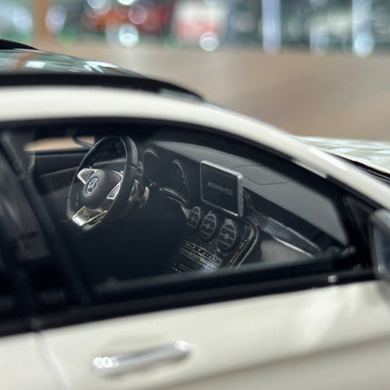 GT Spirit 1/18 Mercedes-Benz GLC 63S Resin Model White Limited Edition - showroom-quality model replica