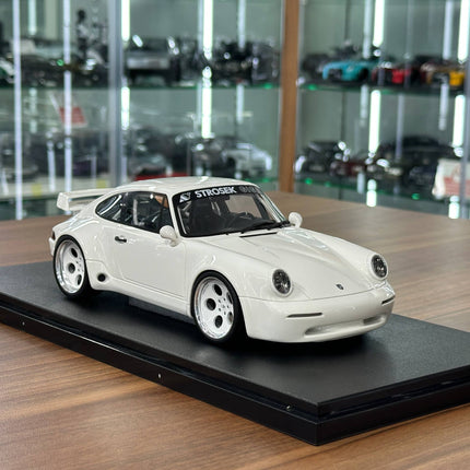 GT Spirit Porsche 911 (992) Strosek Giga 2024 1:18 White Resin Model - detailed collector display model