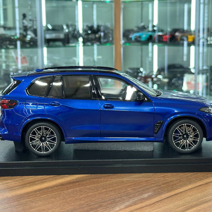 GT Spirit 1:18 BMW X5 M Competition 2023 Marina Bay Blue Metallic Limited Edition - collectible scale model car
