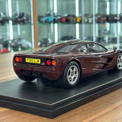 GT Spirit McLaren F1 1992 1:18 Resin Diecast Model Car Burgundy Limited 999 Pcs - fine detailed model replica