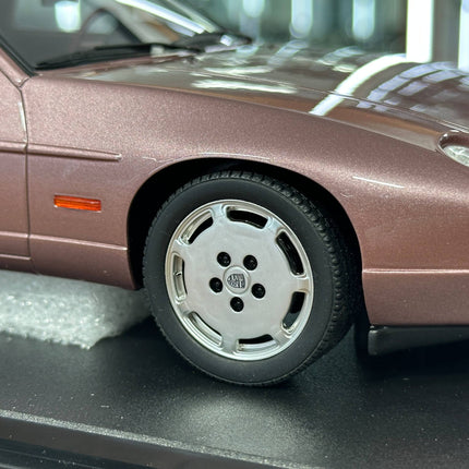 GT Spirit 1:18 Resin Porsche 928 S4 1980 Cassis Red Metallic Diecast Model Car - detailed die-cast style model