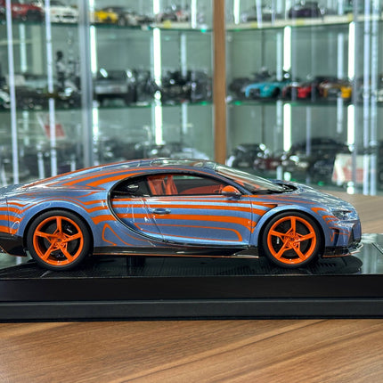 MR Collection Bugatti Chiron Super Sport 1:18 Resin Model Car Zebra Paint - collectible scale model car