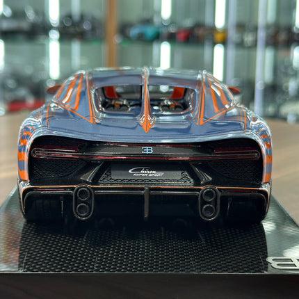 MR Collection Bugatti Chiron Super Sport 1:18 Resin Model Car Zebra Paint - premium collector scale model