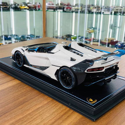 MR Collection Lamborghini SC 20 1/18 Resin Model White - collectible scale model car