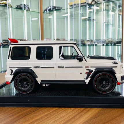 MotorHelix Mercedes-Benz Brabus 900 Rocket 1/18 Resin Model Pearl White Carbon - studio product photo of the scale model
