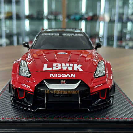 Ignition Model 1:18 Nissan Skyline GT-R R33 Nismo 400R Resin Model Red - studio product photo of the scale model