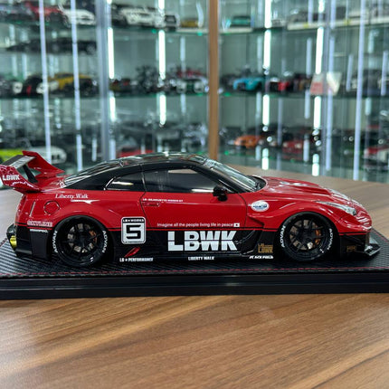 Ignition Model 1:18 Nissan Skyline GT-R R33 Nismo 400R Resin Model Red - collectible scale model car