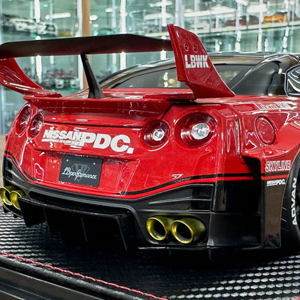 Ignition Model 1:18 Nissan Skyline GT-R R33 Nismo 400R Resin Model Red - fine detailed model replica