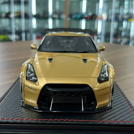 Ignition Model 1:18 Resin Nissan GT-R R35 Pandem Gold - studio product photo of the scale model
