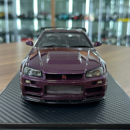 Ignition Model 1:18 Nissan Skyline GT-R R34 R-Tune Nismo Midnight Purple Resin Model Car - studio product photo of the scale 