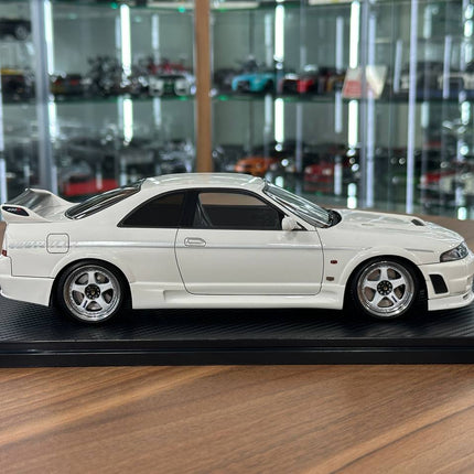 Ignition Model 1/18 Nissan Skyline GT-R R33 Nismo 400R White Resin - collectible scale model car