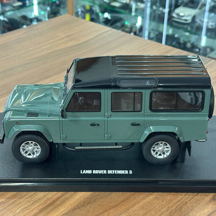 GT Spirit Land Rover Defender 110 Station Wagon 1:18 Grey - scale model for display