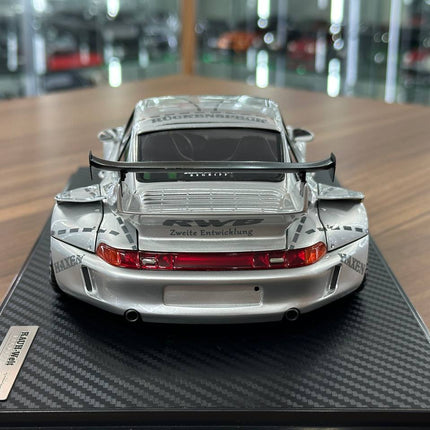 Ignition Model Porsche 993 RWB 1:18 Resin Silver - scale model for display