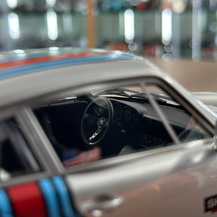 Ignition Model Porsche 930 RWB #40 Shenzhen 1:18 Resin Silver/Red - scale model for display