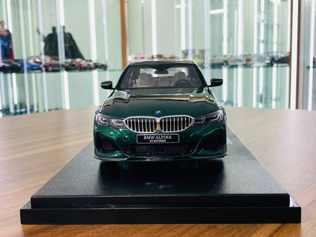 GT Spirit BMW Alpina B3 Sedan 1:18 Resin Model Dark Green - studio product photo of the scale model
