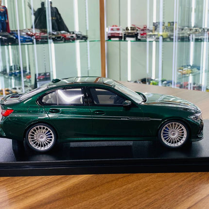 GT Spirit BMW Alpina B3 Sedan 1:18 Resin Model Dark Green - collectible scale model car