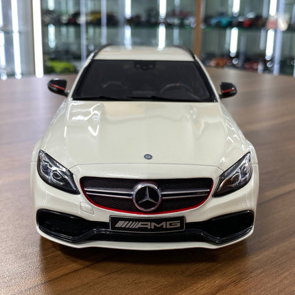GT Spirit 1:18 Mercedes-Benz AMG C63s S205 T-Modell 2015 White Limited Ed. - studio product photo of the scale model