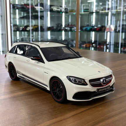 GT Spirit 1:18 Mercedes-Benz AMG C63s S205 T-Modell 2015 White Limited Ed. - detailed collector display model
