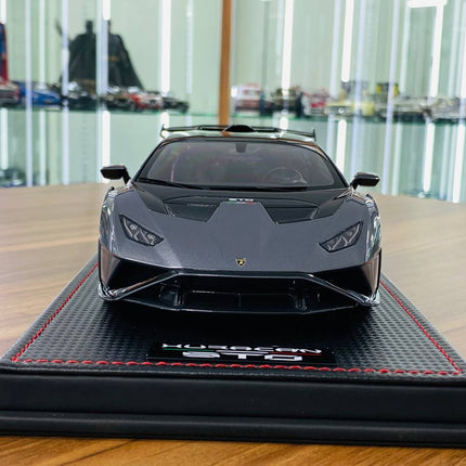 MR Collection Lamborghini Huracan STO 1/18 Resin Model Grigio Telesto - studio product photo of the scale model