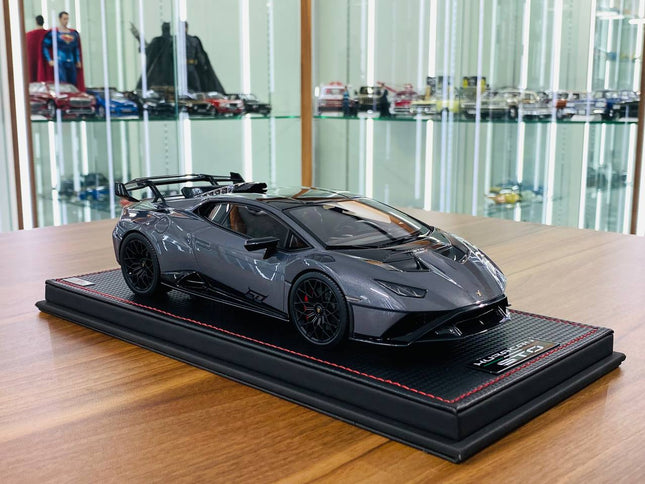 MR Collection Lamborghini Huracan STO 1/18 Resin Model Grigio Telesto - detailed collector display model