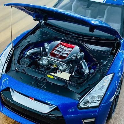 MotorHelix 1/18 Nissan GT-R R35 50th Anniversary Wangan Blue Diecast Model - showroom-quality model replica