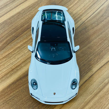 Minichamps Porsche 911 Turbo S 1:18 White Resin Model - collector edition scale model