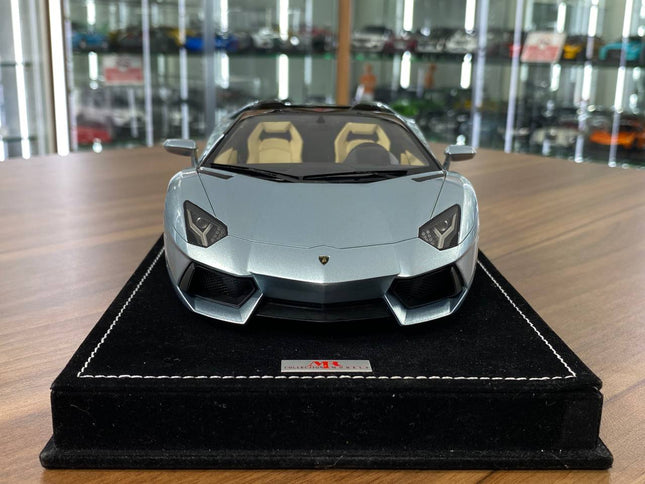 MR Collection 1/18 Lamborghini Aventador Roadster Ice Blue Resin Model Limited 249 - studio product photo of the scale model