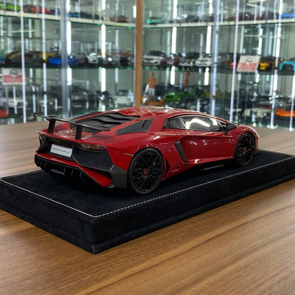 MR Collection 1/18 Lamborghini Aventador LP750-4 Superveloce Rosso Bia - fine detailed model replica