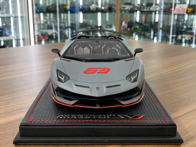 MR Collection 1:18 Lamborghini Centenario Roadster Argento Centenario Blue Resin Model - studio product photo of the scale mo