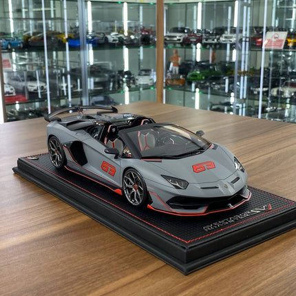 MR Collection 1/18 Lamborghini Aventador Roadster SVJ #63 Grigio Acheso / Red Resin Model - detailed collector display model