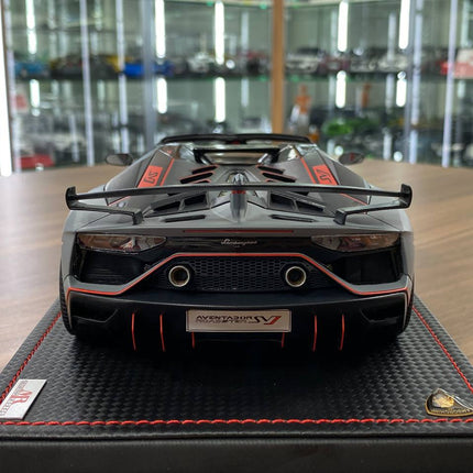MR Collection 1:18 Lamborghini Centenario Roadster Argento Centenario Blue Resin Model - premium collector scale model