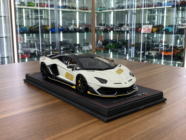 MR Collection 1/18 Resin Lamborghini Aventador Roadster SVJ #63 Bianco Isis - detailed collector display model