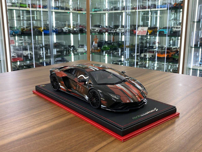 MR Collection Lamborghini Aventador S 1/18 Resin Black & Mix - detailed collector display model