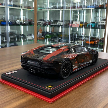 MR Collection Lamborghini Aventador S 1/18 Resin Black & Mix - fine detailed model replica