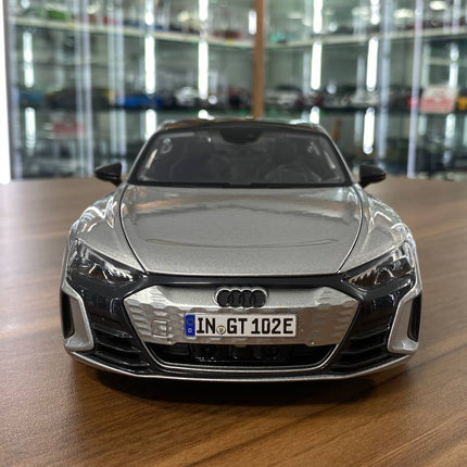 Bburago 1/18 Diecast Audi RS E-tron GT Silver Model Car - studio product photo of the scale model