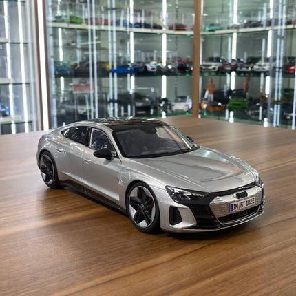 Bburago 1/18 Diecast Audi RS E-tron GT Silver Model Car - detailed collector display model