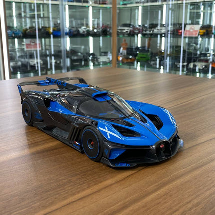 Bburago 1/18 Bugatti Bolide Blue Diecast Model Car - detailed collector display model