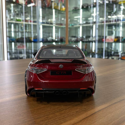 1/18 Diecast Alfa Romeo Giulia GTAm 2020 Dark Red Bburago Model Car - premium collector scale model
