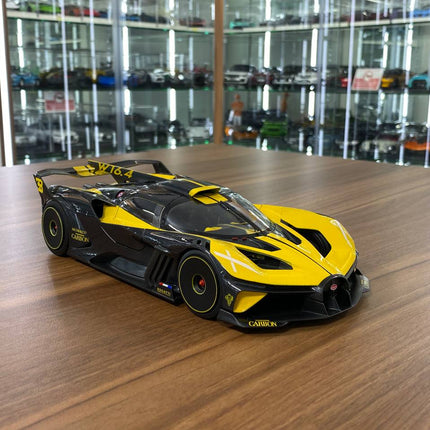 Bburago Bugatti Bolide 1:18 Diecast Model Car Yellow/Grey - detailed collector display model
