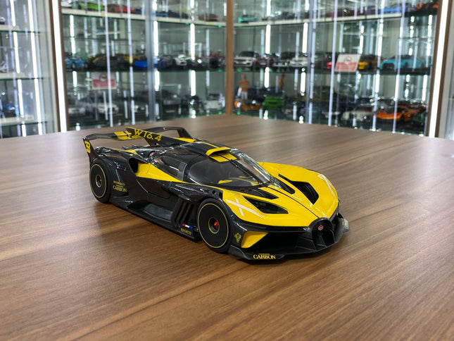 Bburago Bugatti Bolide 1:18 Diecast Model Car Yellow/Grey - detailed collector display model