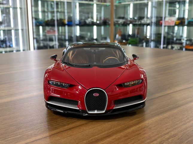 Bburago Bugatti Chiron 1:18 Diecast Model Car Red Black Silver Wheels - studio product photo of the scale model