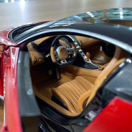 Bburago Bugatti Chiron 1:18 Diecast Model Car Red Black Silver Wheels - collector edition scale model