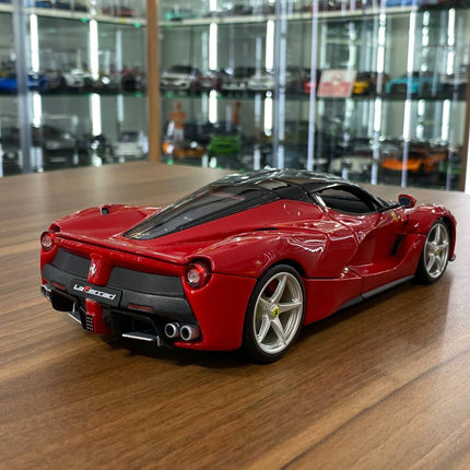 Ferrari LaFerrari 1:18 Red with Black Top Diecast Model Car | Bburago - collectible scale model car