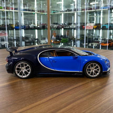 1/18 Diecast 2016 Bugatti Chiron Blue by Bburago Scale Model Car - collectible scale model car
