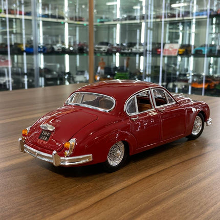 1/18 Diecast 1959 Jaguar Mark II Red Bburago Scale Model Car - fine detailed model replica