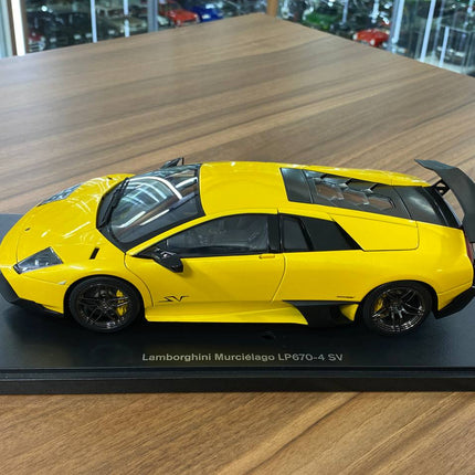 AutoArt Lamborghini Murcielago LP670-4 SV Giallo Orion Yellow 1:18 Diecast Model Car - premium collector scale model