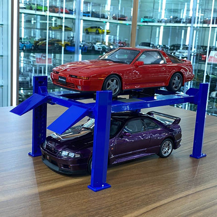 GreenLight 1/18 Four-Post Lift Adjustable Display Diecast Blue - fine detailed model replica